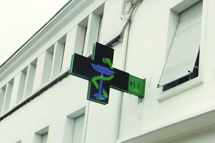 Croix de pharmacie à Liège